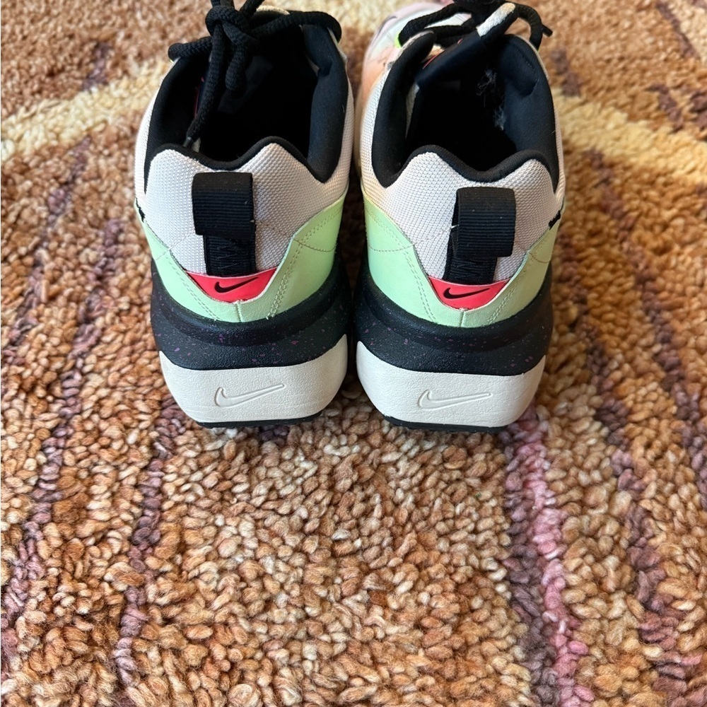 NIKE Air Max Verona - Picture 4 of 7